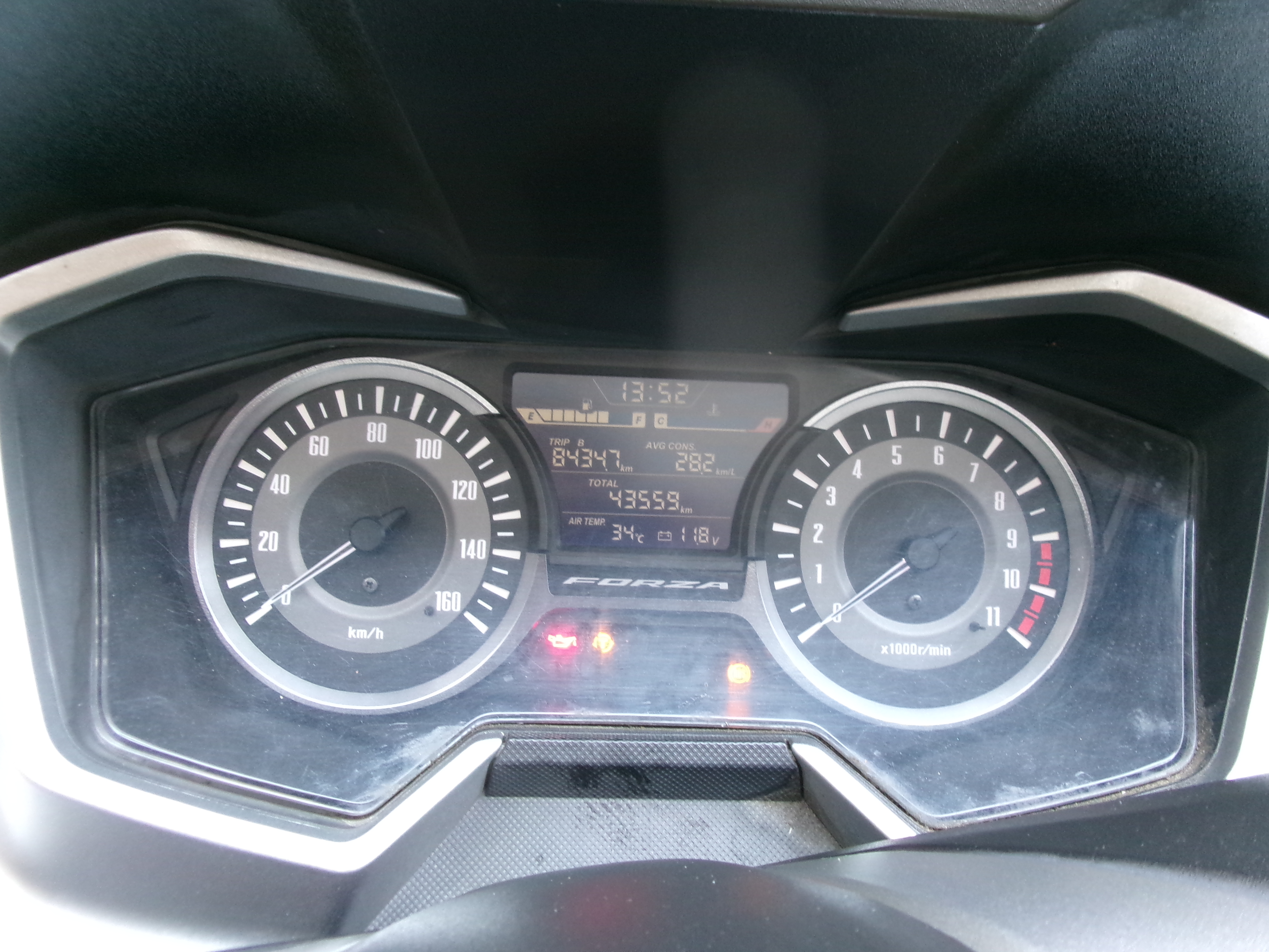 HONDA FORZA 300 ABS foto 5