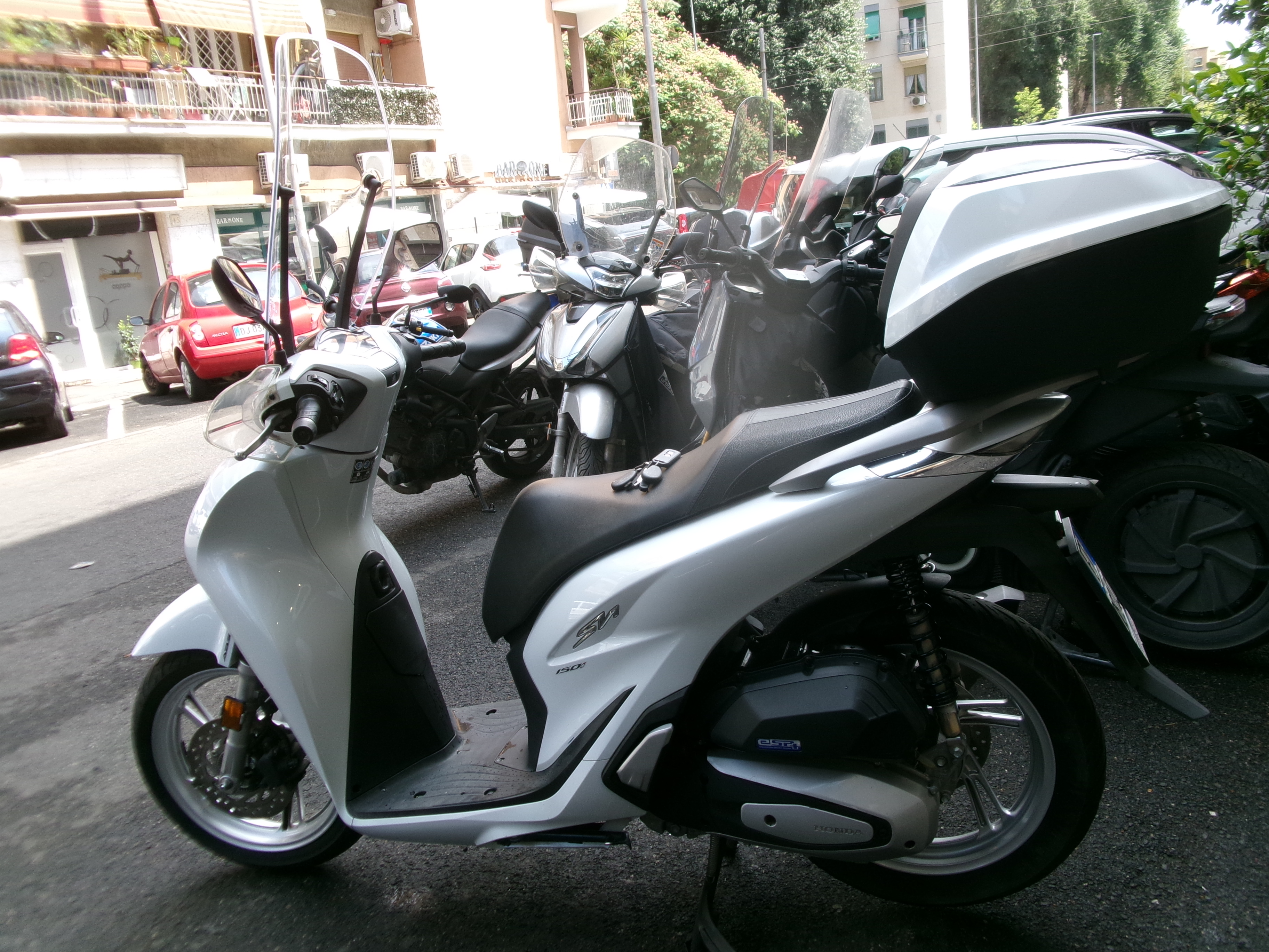 HONDA SH 150 ABS foto 3