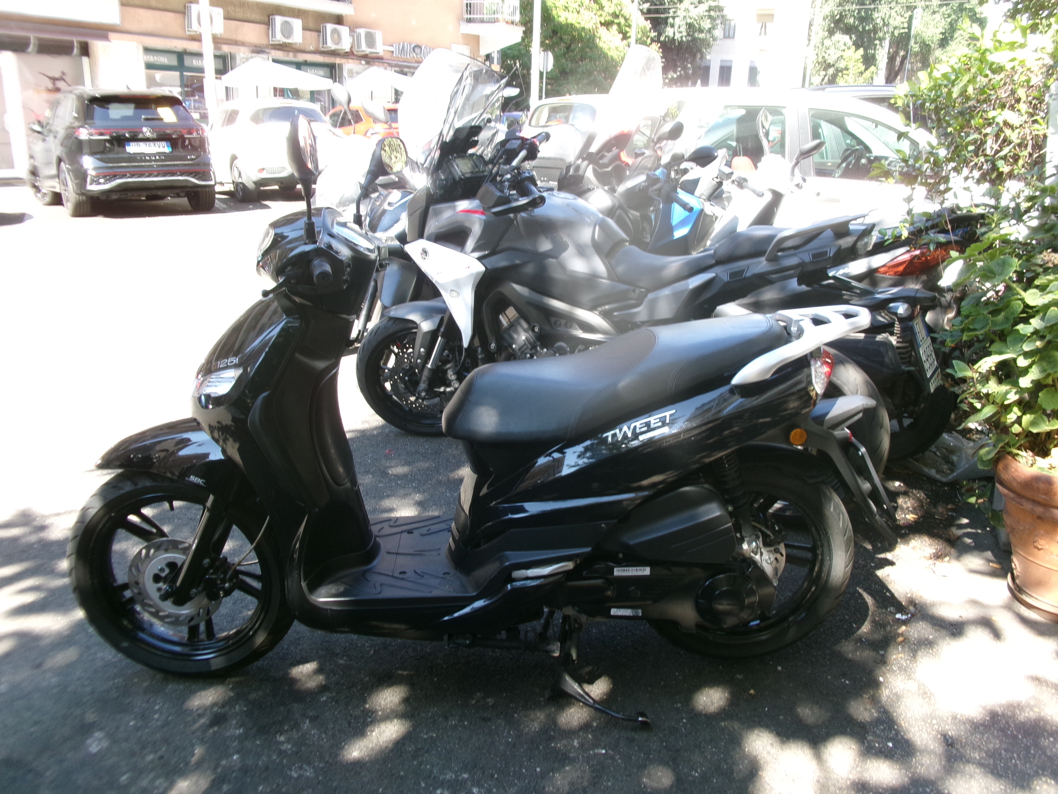 PEUGEOT TWEET 125 foto 3
