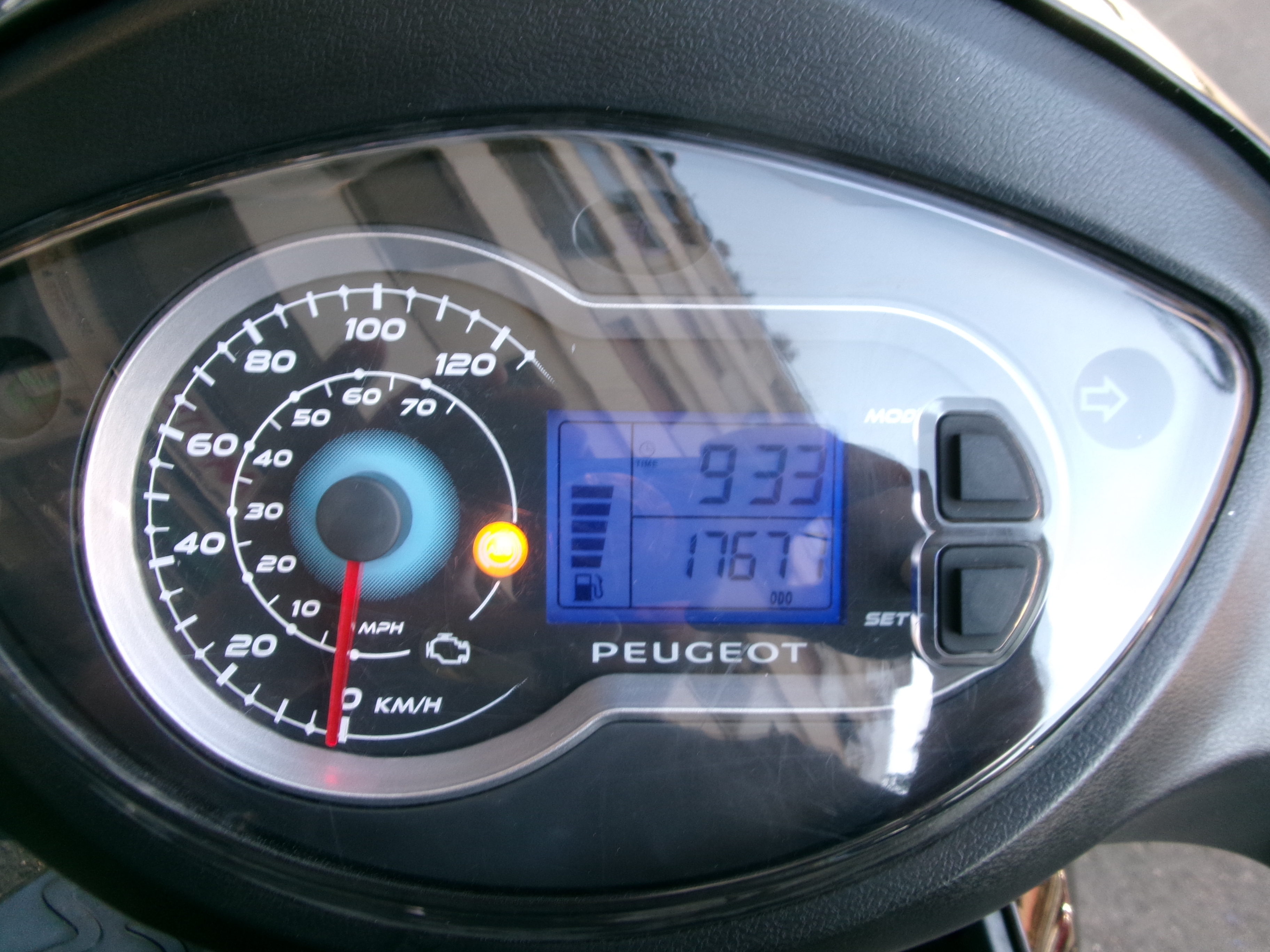PEUGEOT TWEET 200 ABS foto 5