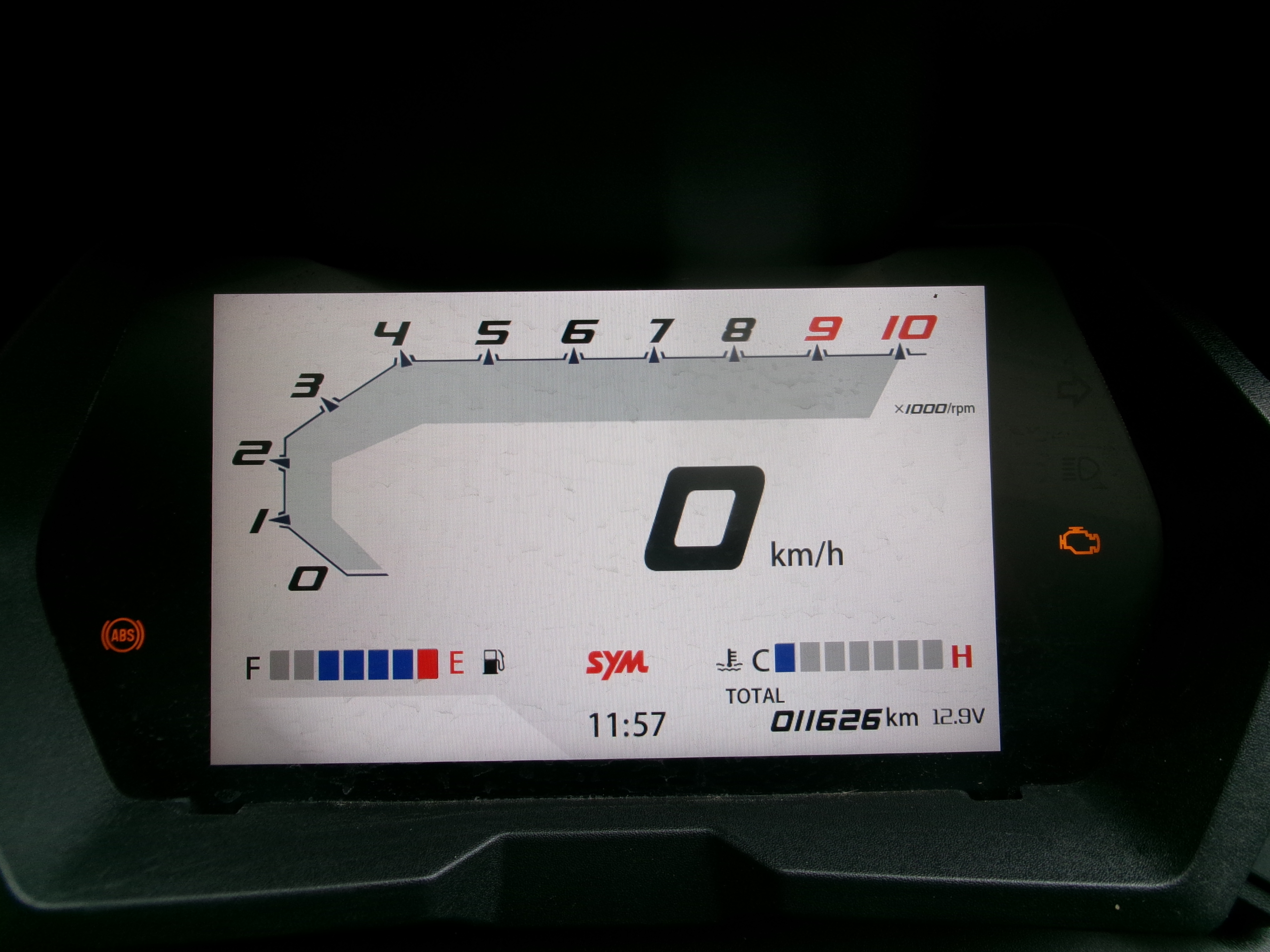 SYM JOYMAX Z 300 ABS foto 4