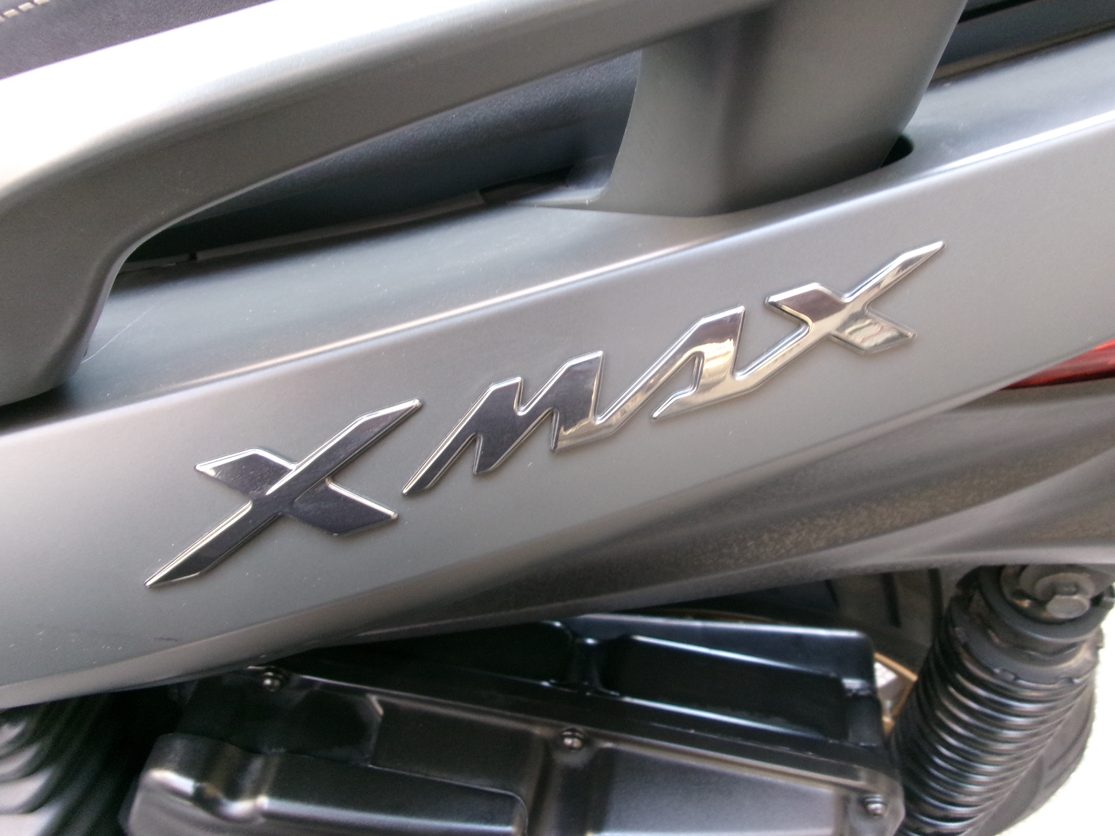 YAMAHA X-MAX  400 TECH MAX ABS foto 4
